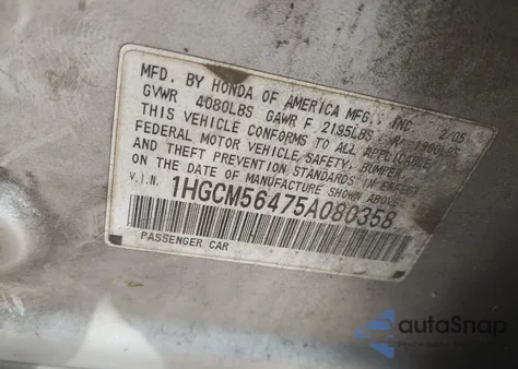 2005 Honda Accord 2.4 Lx z USA, uszkodzony, nr VIN 1HGCM56475A080358